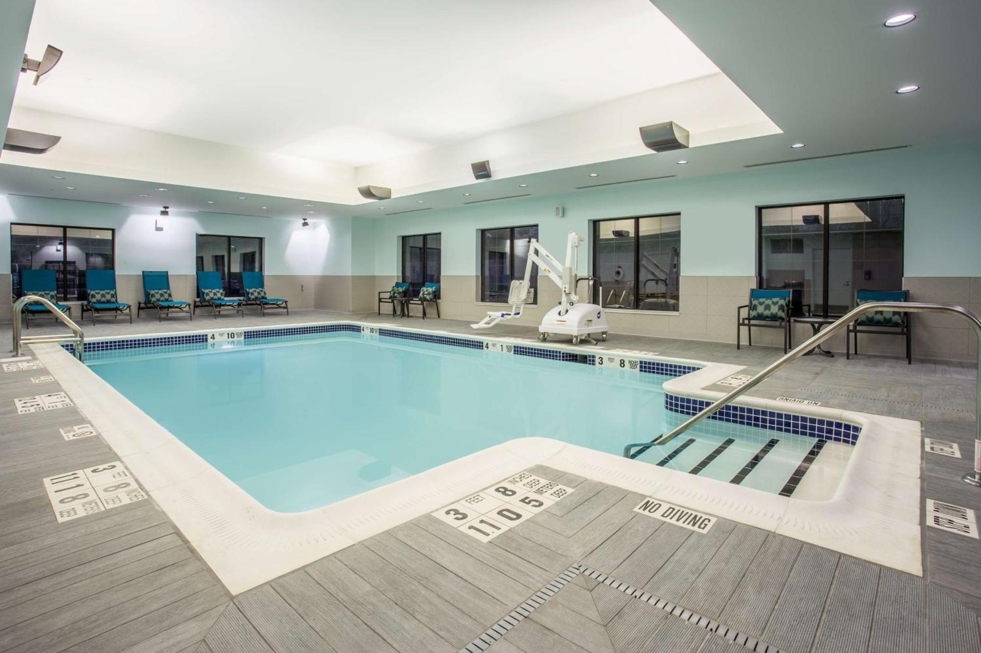 Hampton Inn & Suites Yonkers - Westchester Exteriér fotografie