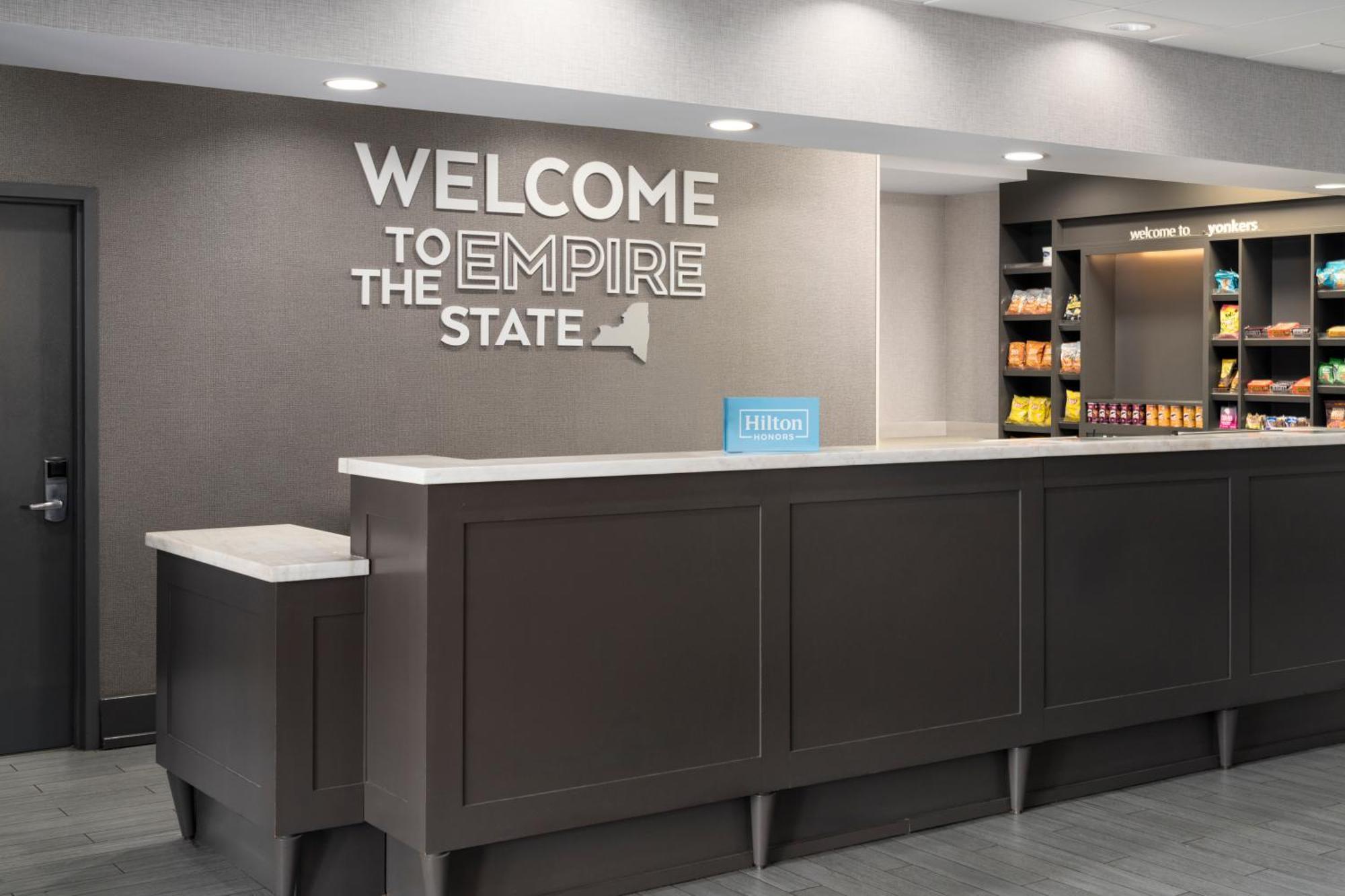 Hampton Inn & Suites Yonkers - Westchester Exteriér fotografie